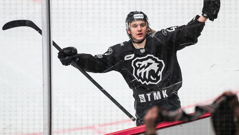 Shabanov, Simashev Lead Wave Of KHL Stars Eyeing NHL Moves