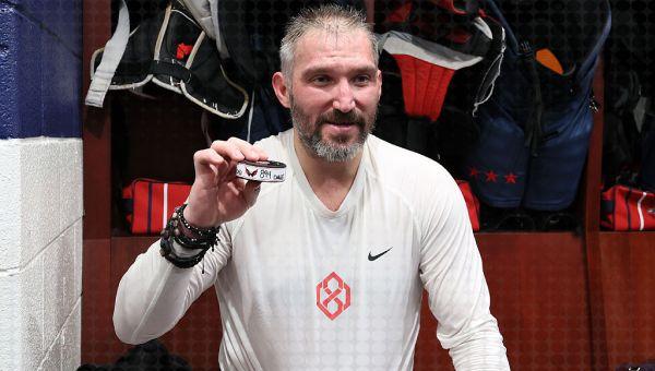“Wayne Asked Me to Score Three Tonight And End the Chase” — Ovechkin After His 894th goal, Tying Gretzky’s Record