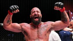 “If You Touch Me, I’ll Power Slap Your Ass Off The Stage” – Alex Nicholson Prepares for Dirty Boxing Debut 