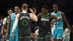 Timberwolves' Donte DiVincenzo on Anthony Edwards: “He is in a conversation of his own”