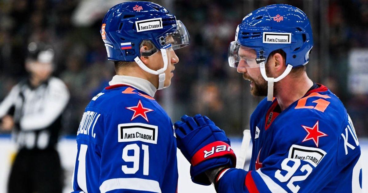 Evgeny Kuznetsov (#92) and Ivan Demidov (#91)